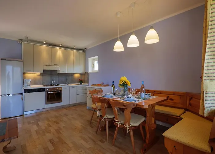 شقة Casa Del Sole 4 *